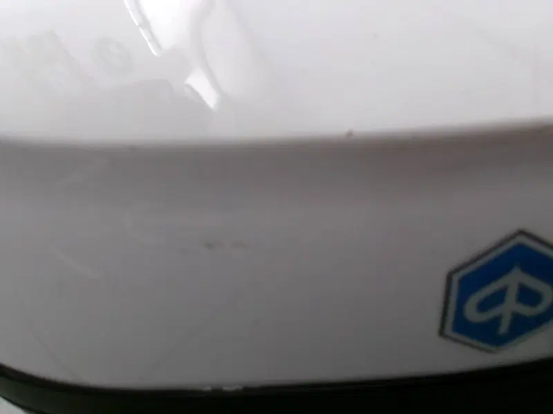 BAULETTO 37 LT COMPLETO DI PIASTRE PIAGGIO MP3 350 (9)
