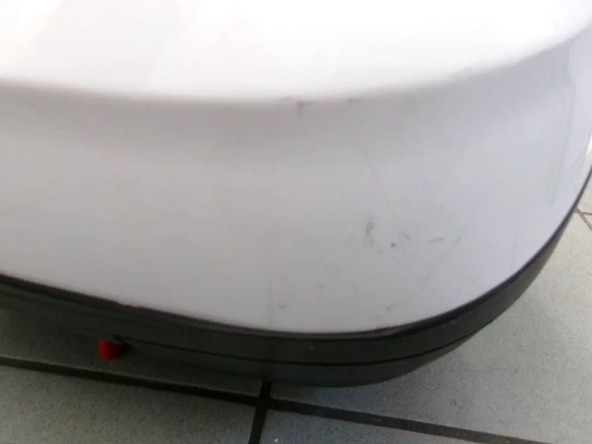 BAULETTO 37 LT COMPLETO DI PIASTRE PIAGGIO MP3 350 (10)