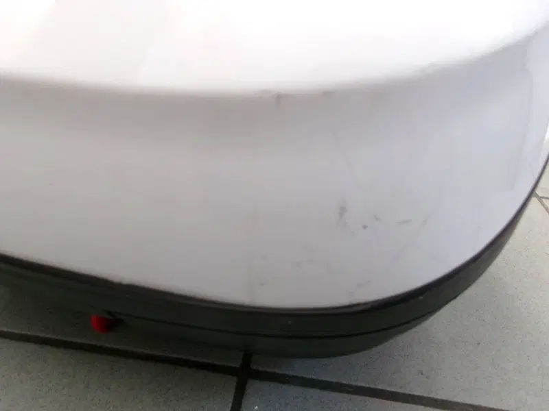 BAULETTO 37 LT COMPLETO DI PIASTRE PIAGGIO MP3 350 (10)