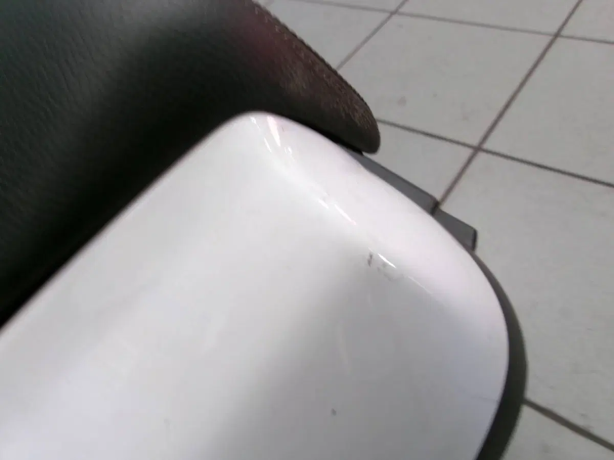 BAULETTO 37 LT COMPLETO DI PIASTRE PIAGGIO MP3 350 (12)
