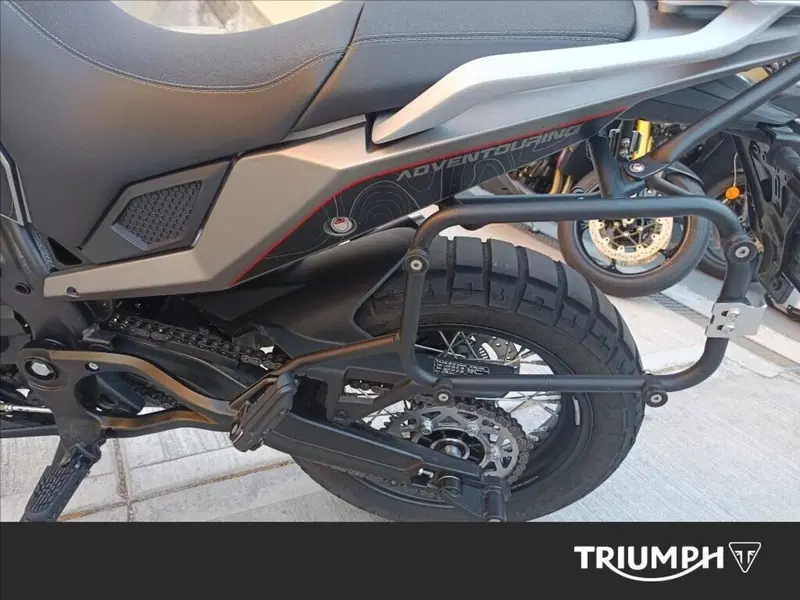 Moto Morini X-Cape 650 (2021 - 26) (6)