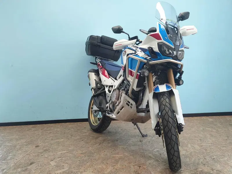 Honda Africa Twin CRF 1000L Adventure Sports (2018 - 19) (2)