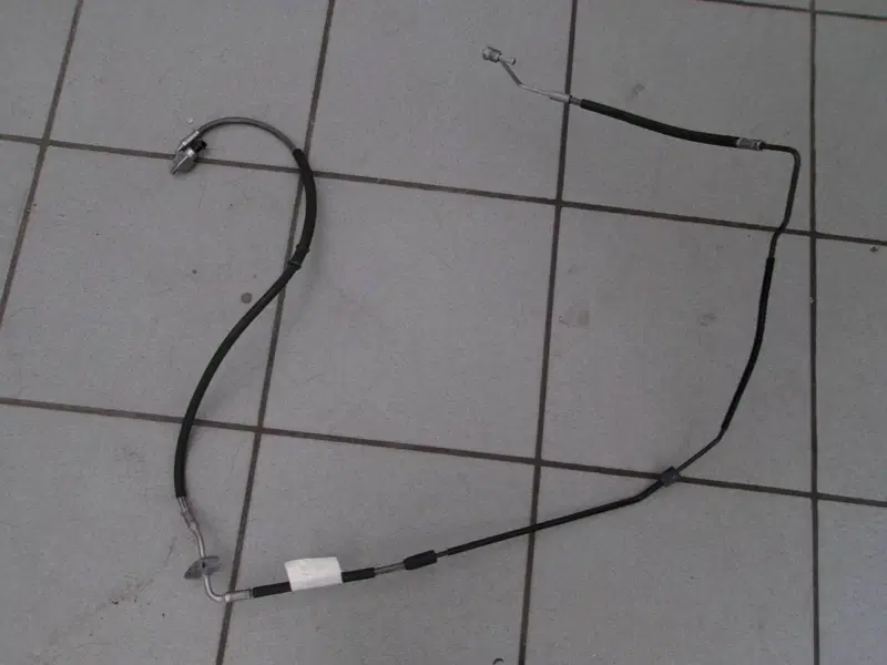 TUBO FRENO (13) DA MODULO ABS A BRACCIO DESTRO PIA Piaggio