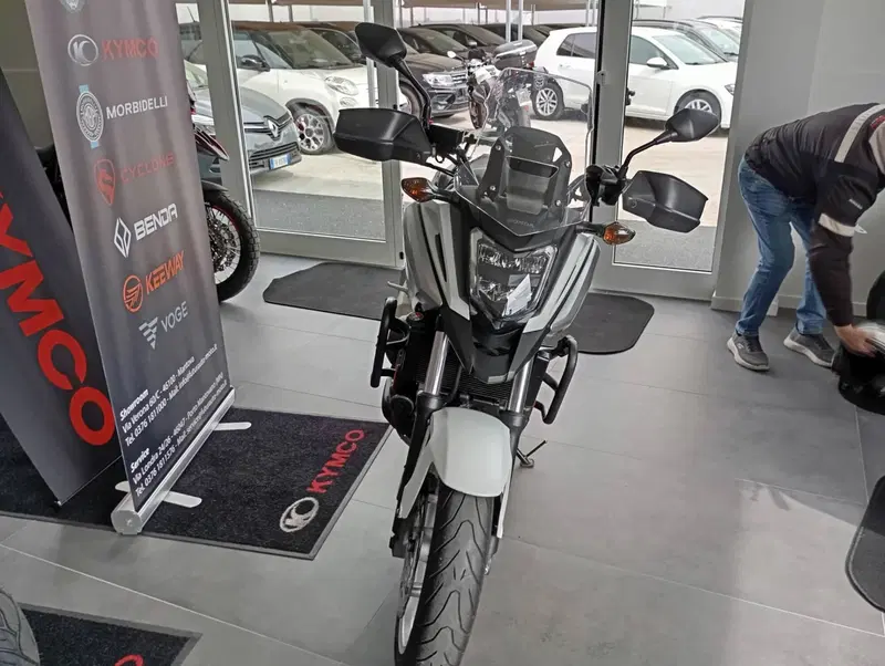 Honda NC 750 X ABS (2016 -17) (2)