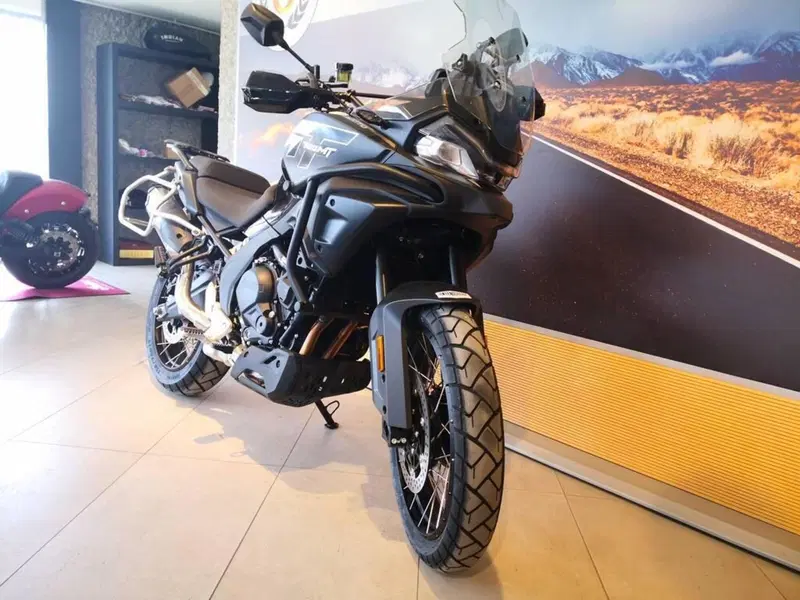 CFMOTO 700MT Adventure (2025 - 26) (3)