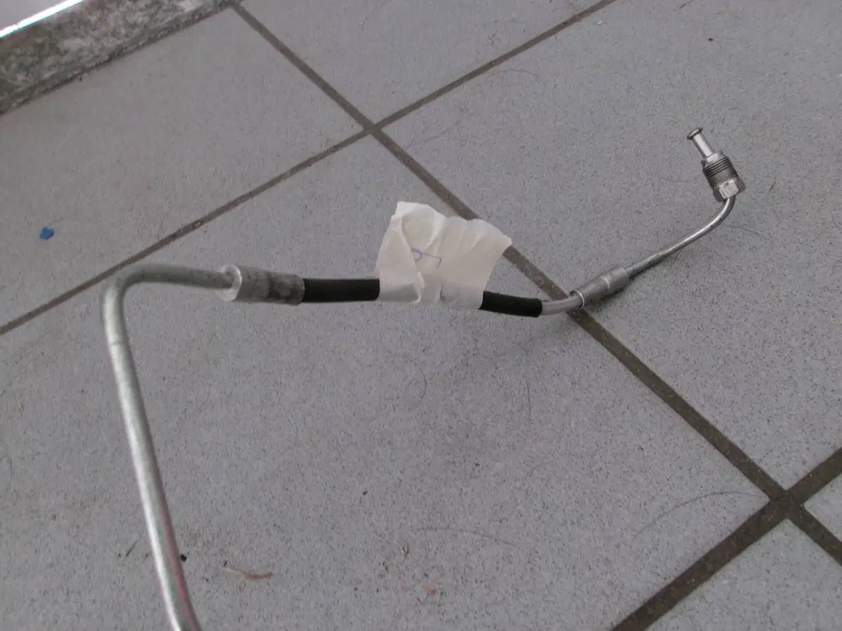 TUBO FRENO (9) DA MODULO ABS A BRACCIO SINISTRO PI Piaggio (2)