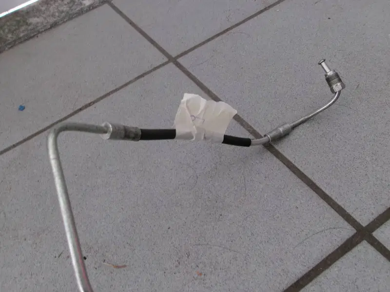 TUBO FRENO (9) DA MODULO ABS A BRACCIO SINISTRO PI Piaggio (2)