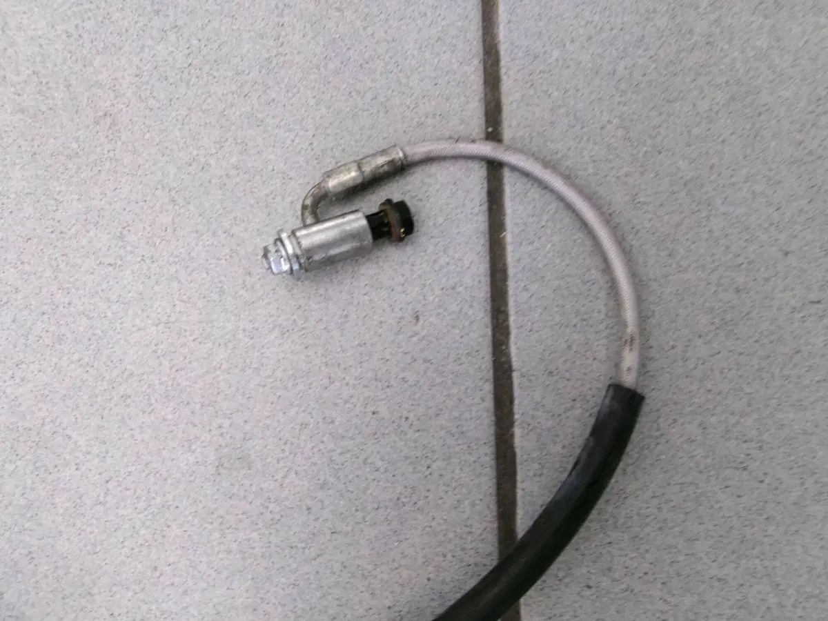 TUBO FRENO (9) DA MODULO ABS A BRACCIO SINISTRO PI Piaggio (3)