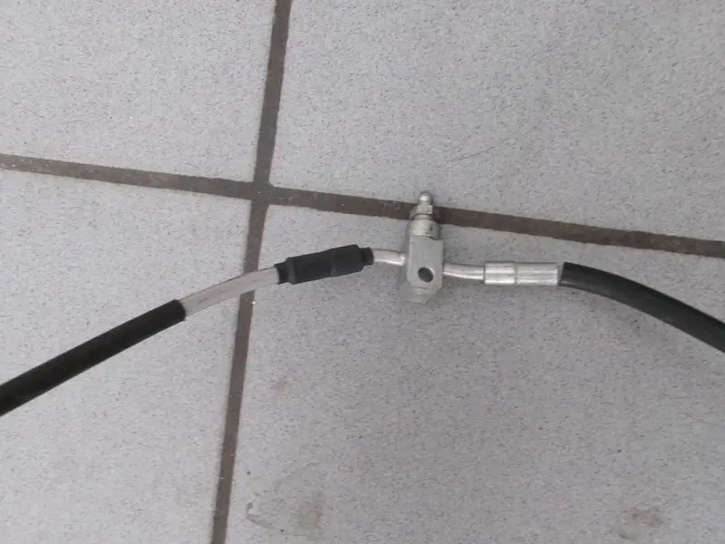 TUBO FRENO (9) DA MODULO ABS A BRACCIO SINISTRO PI Piaggio (4)