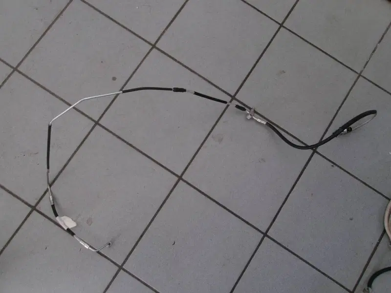 TUBO FRENO (9) DA MODULO ABS A BRACCIO SINISTRO PI Piaggio (5)