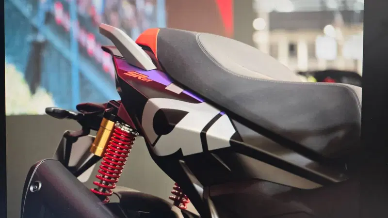 Aprilia SR GT 400 (2026) (2)