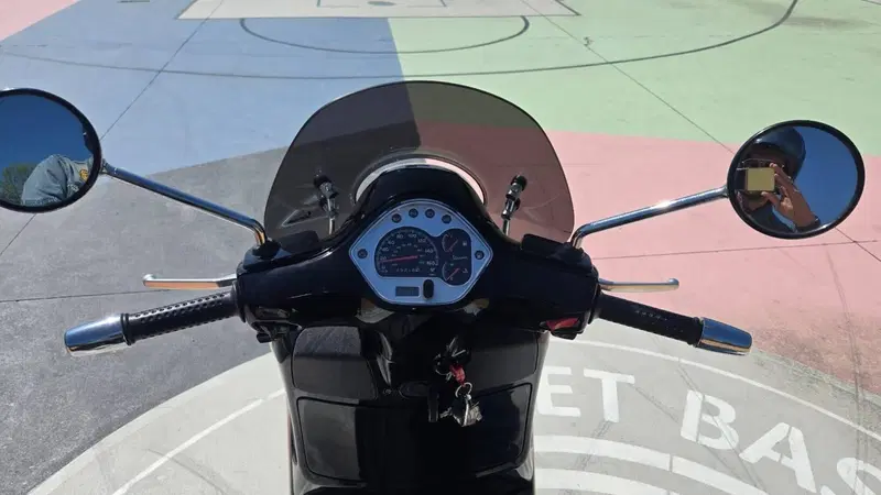 Vespa GTS 300 Super (2008 - 16) (6)