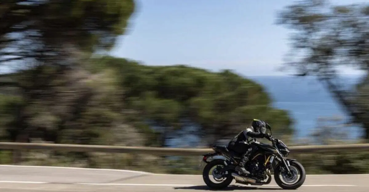 Scarica il Magazine n&deg;687 e leggi il meglio di Moto.it
