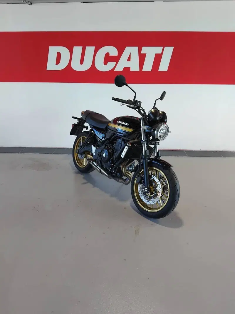 Kawasaki Z 650 RS (2025 - 26) (4)