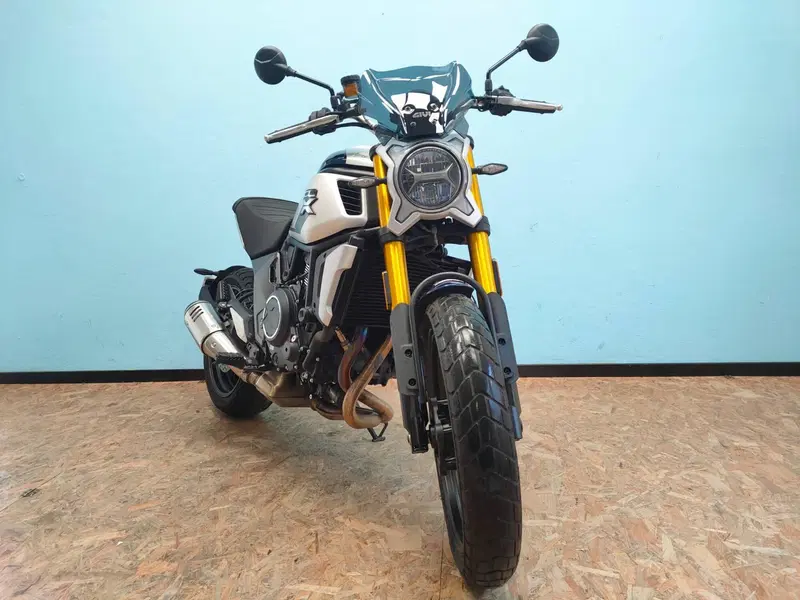 CFMOTO 700CL-X Adventure (2023 - 26) (2)