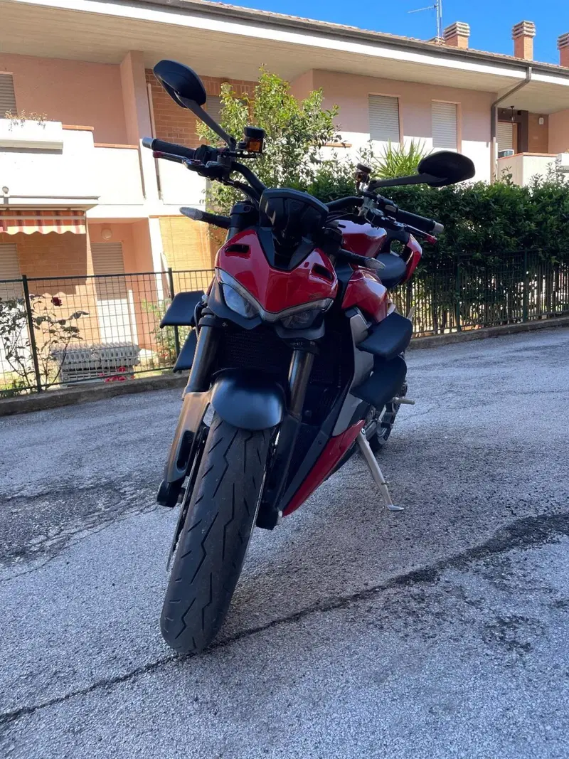 Ducati Streetfighter V2 (2022 - 24) (2)