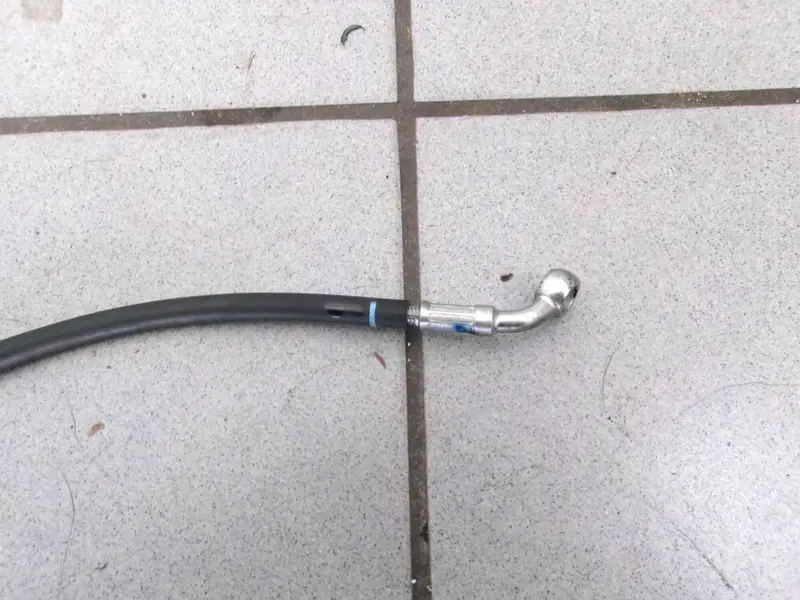 TUBO FRENO (21) DI COLLEGAMENTO VALVOLA CM082804 A Piaggio (2)