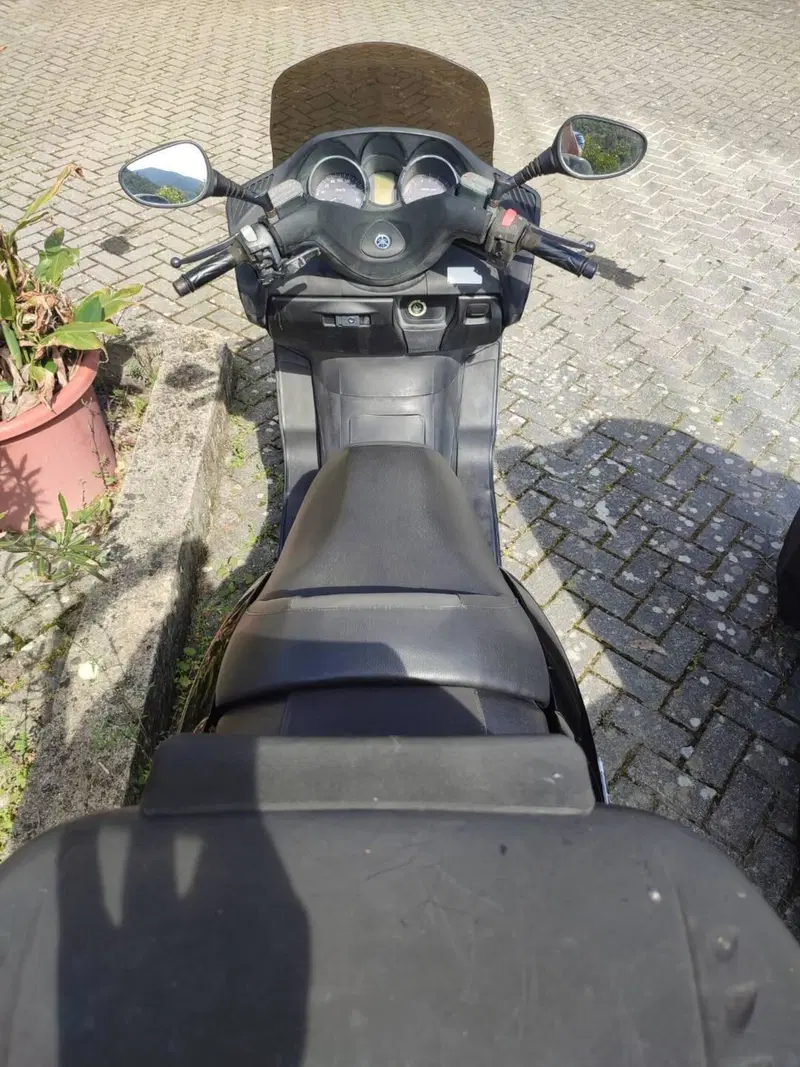 Yamaha Majesty 400 (2004 - 08)