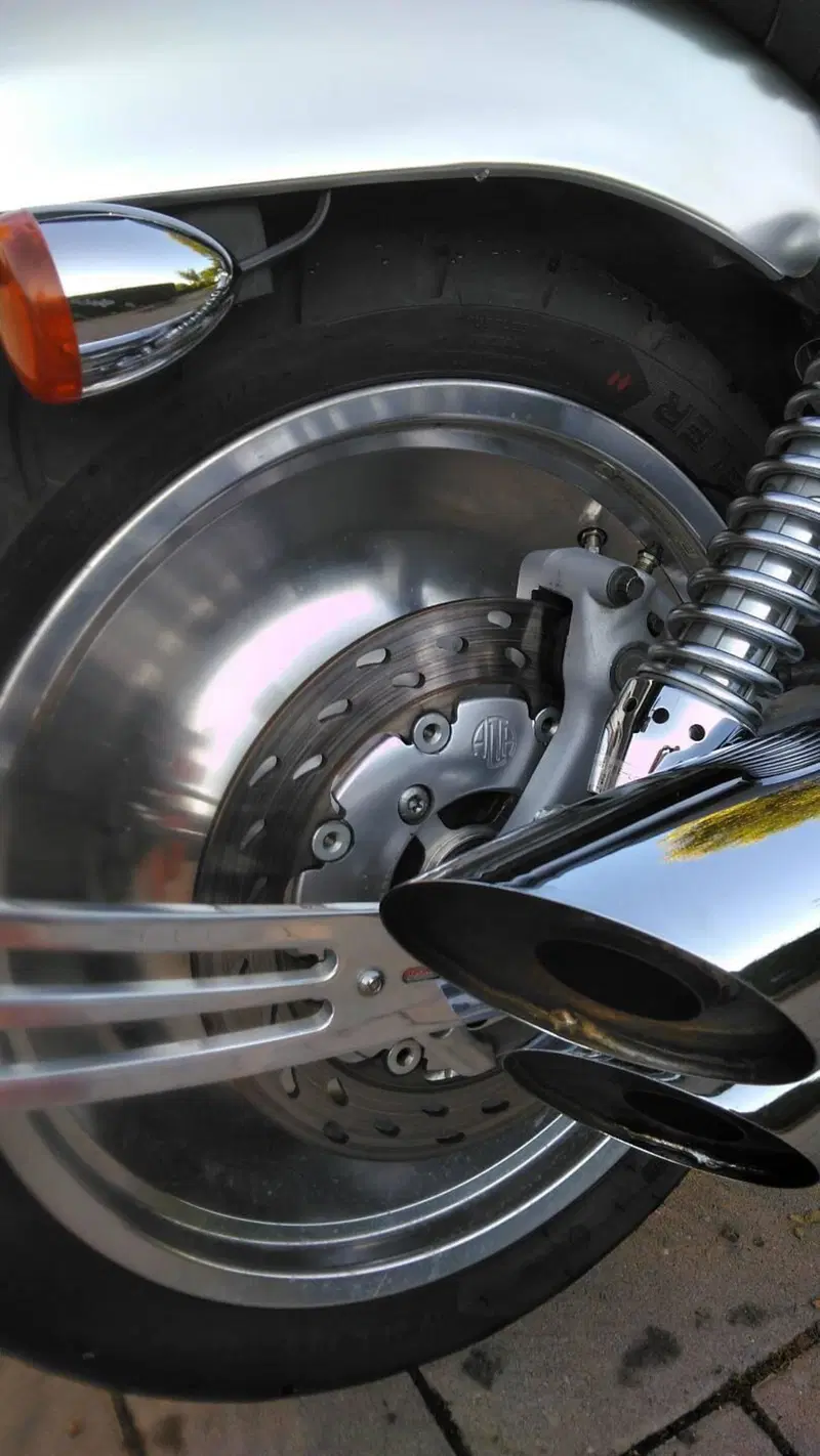 Harley-Davidson 1130 V-Rod (2002 - 05) - VRSCA (7)