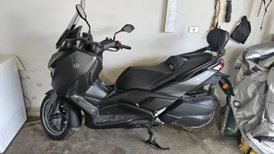 Yamaha X-Max 300 (2021 - 24) usata