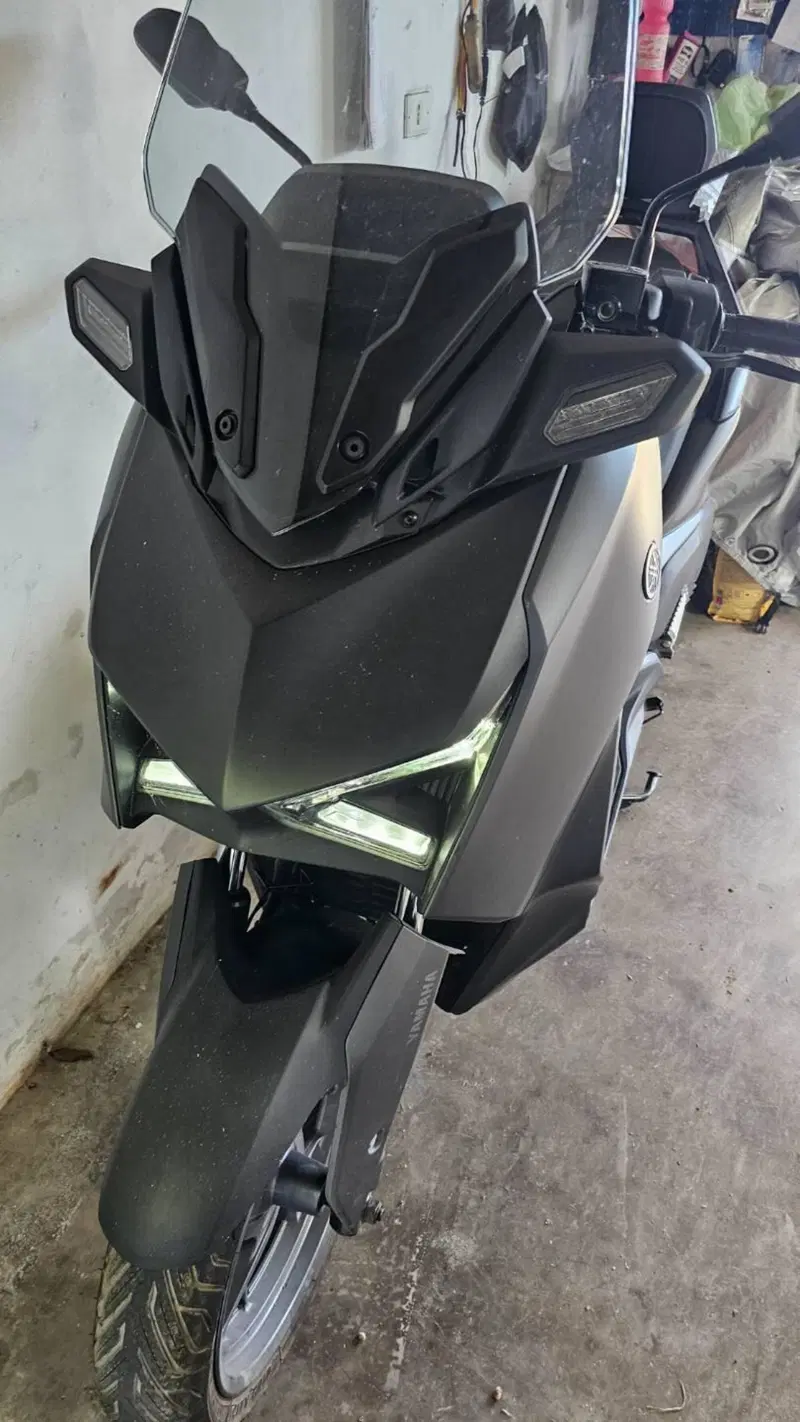 Yamaha X-Max 300 (2021 - 24) (8)