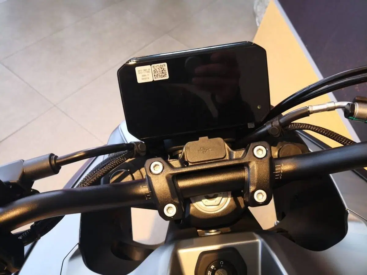 CFMOTO 125NK (2025 - 26) (12)