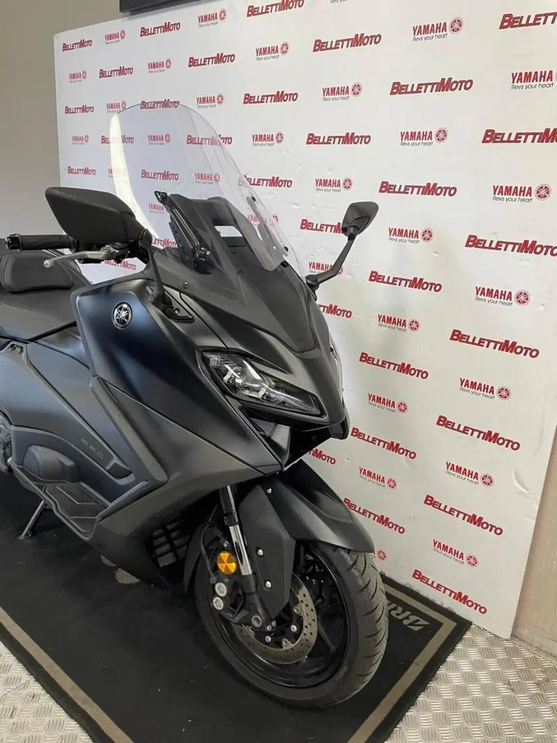 Yamaha T-Max 560 (2022 - 24) (6)