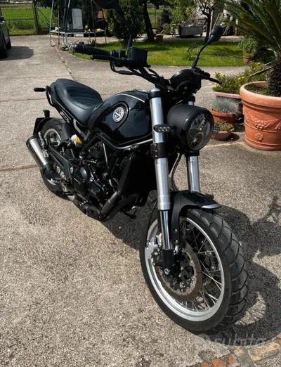 Benelli Leoncino 500 Trail (2021 - 26) usata