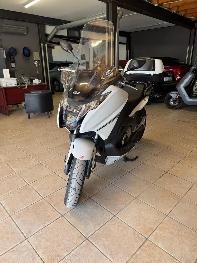 Honda Integra 750 DCT (2018 - 20) (2)