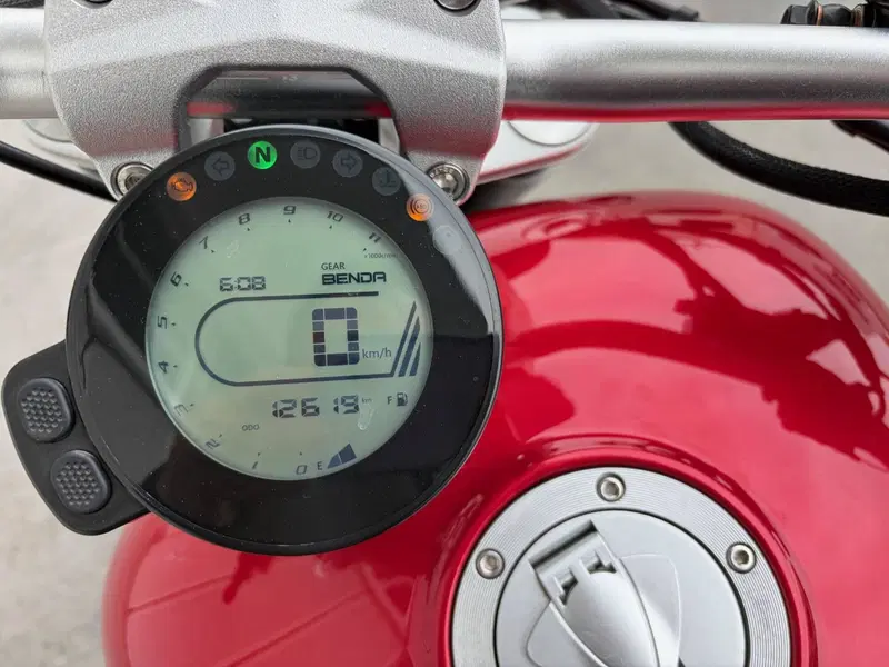 Benda Motorcycles BD-300 Sporty (2021 - 23) (2)