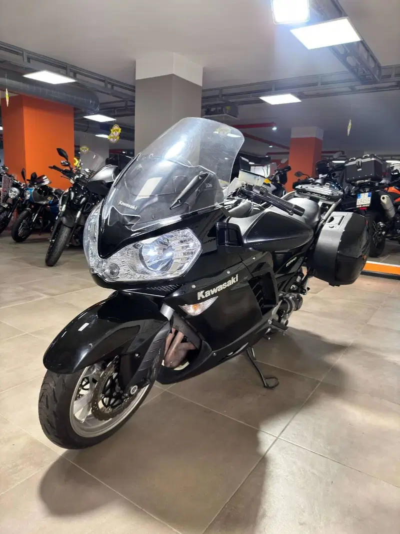 Kawasaki GTR 1400 ABS (2010 - 14) (3)