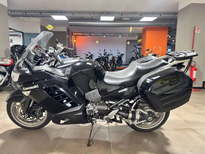 Kawasaki GTR 1400 ABS (2010 - 14) (4)