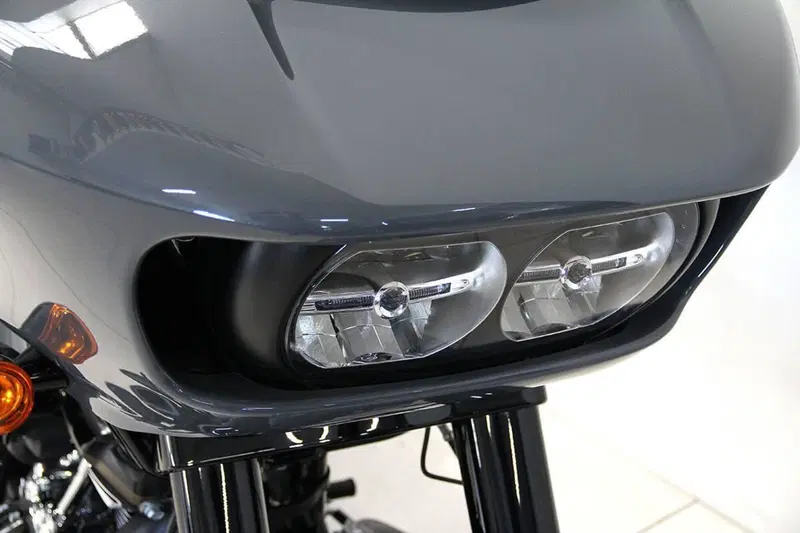 Harley-Davidson Road Glide ST (2022 - 23) (3)