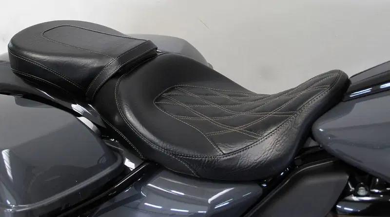 Harley-Davidson Road Glide ST (2022 - 23) (6)