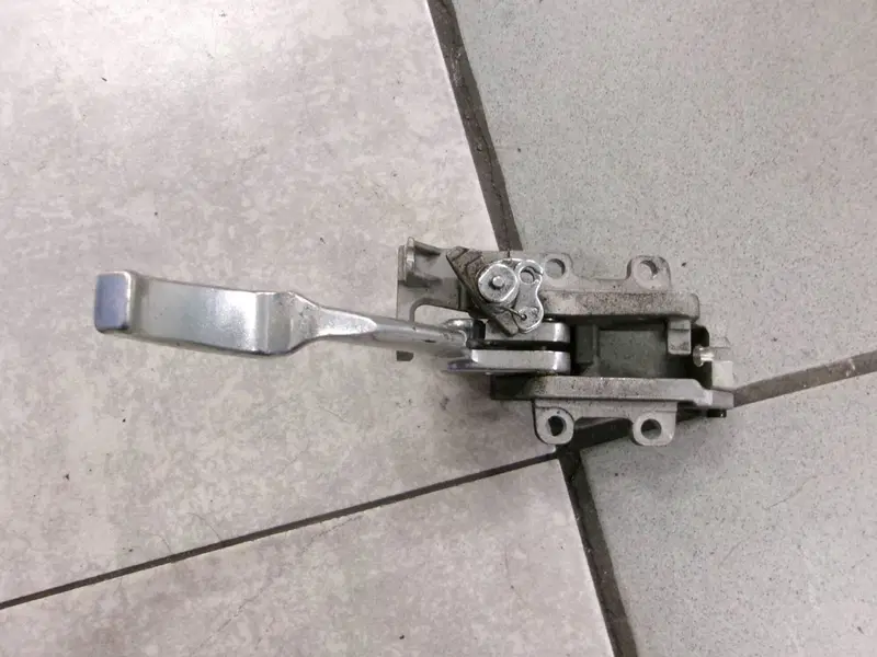 LEVA FRENO STAZIONAMENTO PIAGGIO MP3 350 SPORT (2)
