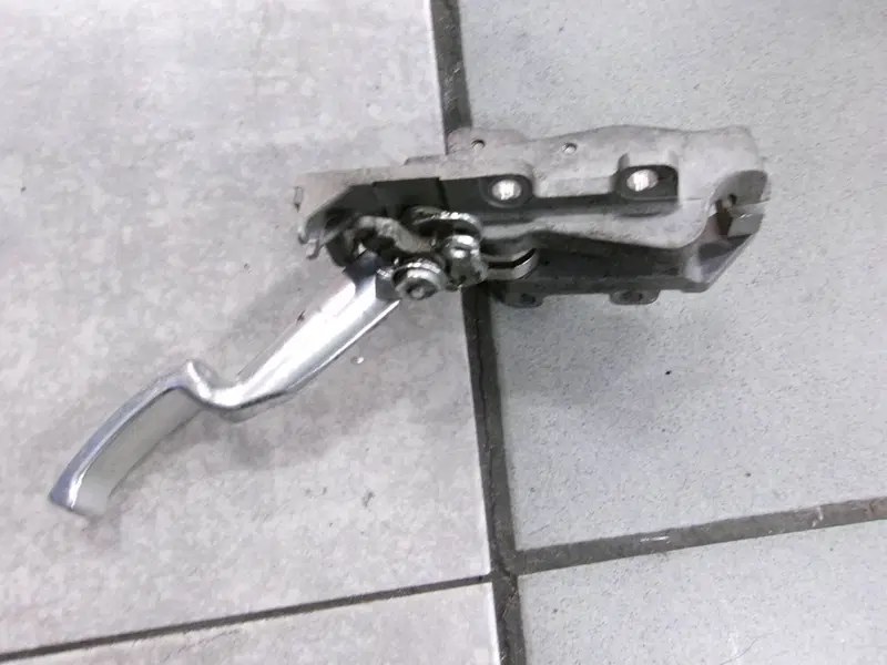 LEVA FRENO STAZIONAMENTO PIAGGIO MP3 350 SPORT (3)
