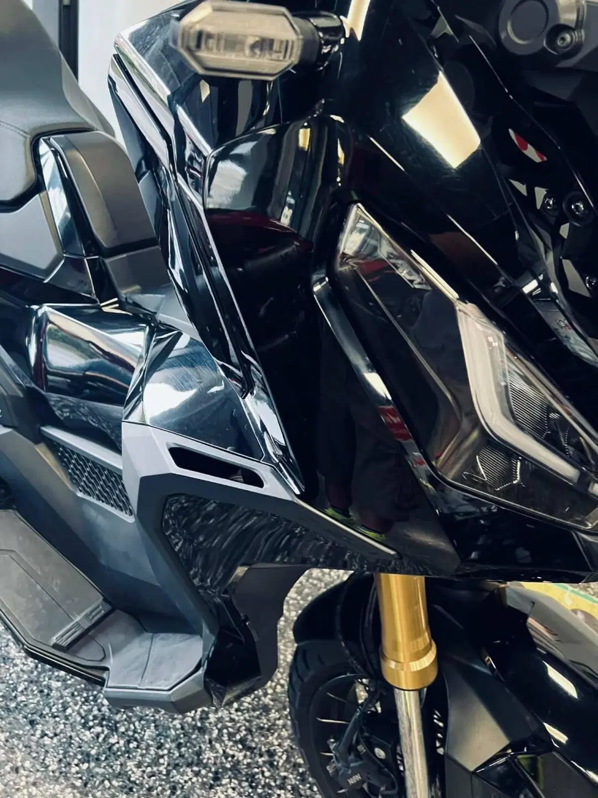 Honda X-ADV 750 DCT (2021 - 24) (9)