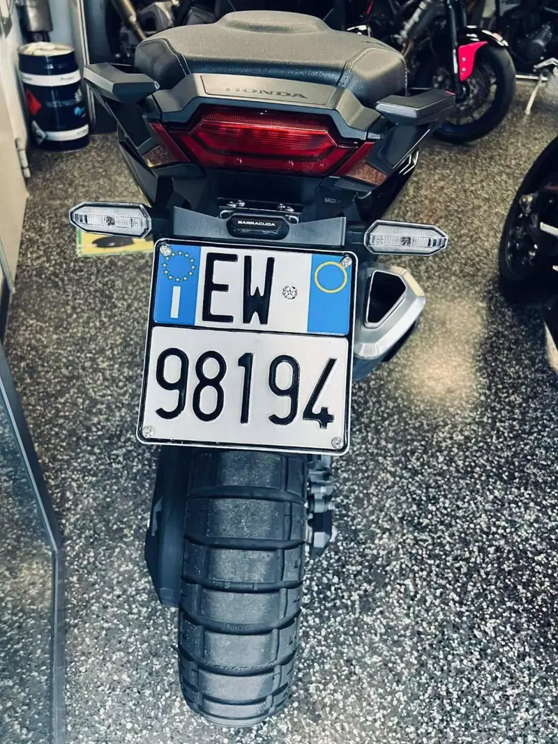 Honda X-ADV 750 DCT (2021 - 24) (13)