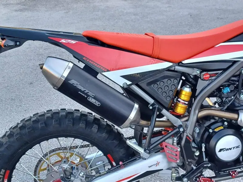 Fantic Motor XEF 125 Competition 4T (2022) (7)