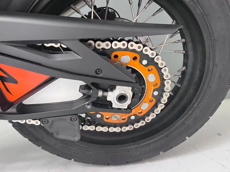 KTM 1290 Super Adventure R (2021) (13)
