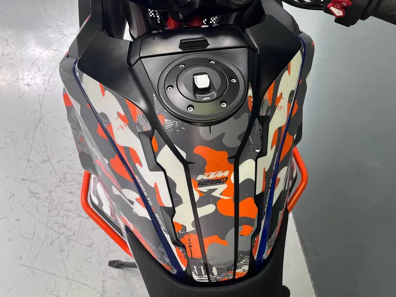 KTM 1290 Super Adventure R (2021) (9)