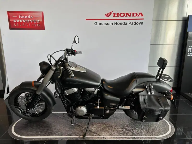 Honda Shadow 750 (2012) (4)