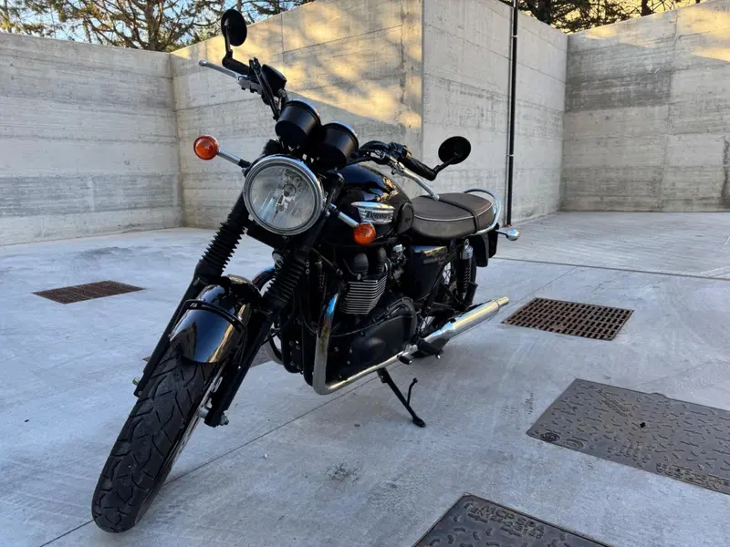 Triumph Bonneville T100 (2008 - 16) (4)