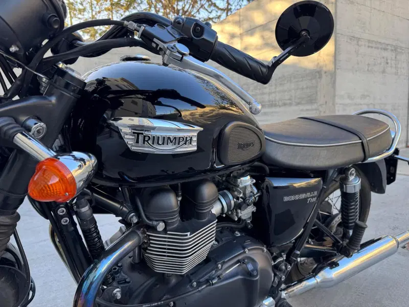 Triumph Bonneville T100 (2008 - 16) (5)