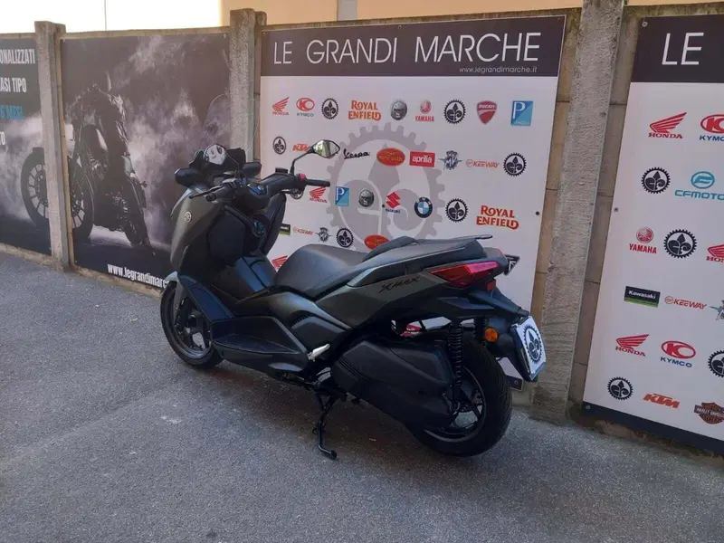 Yamaha X-Max 300 (2025 - 26) (3)