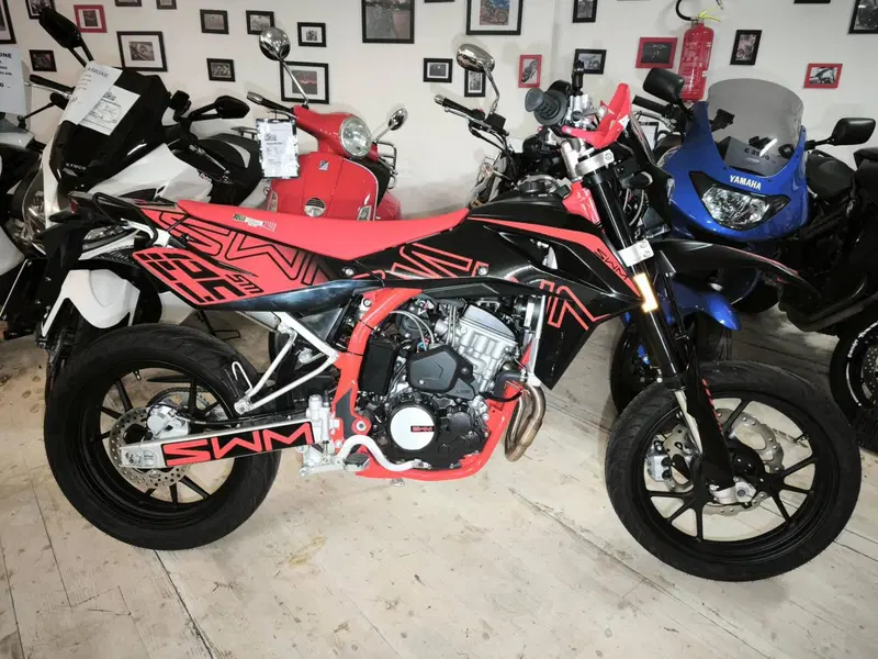 Swm SM 125 R (2022 - 24) (4)