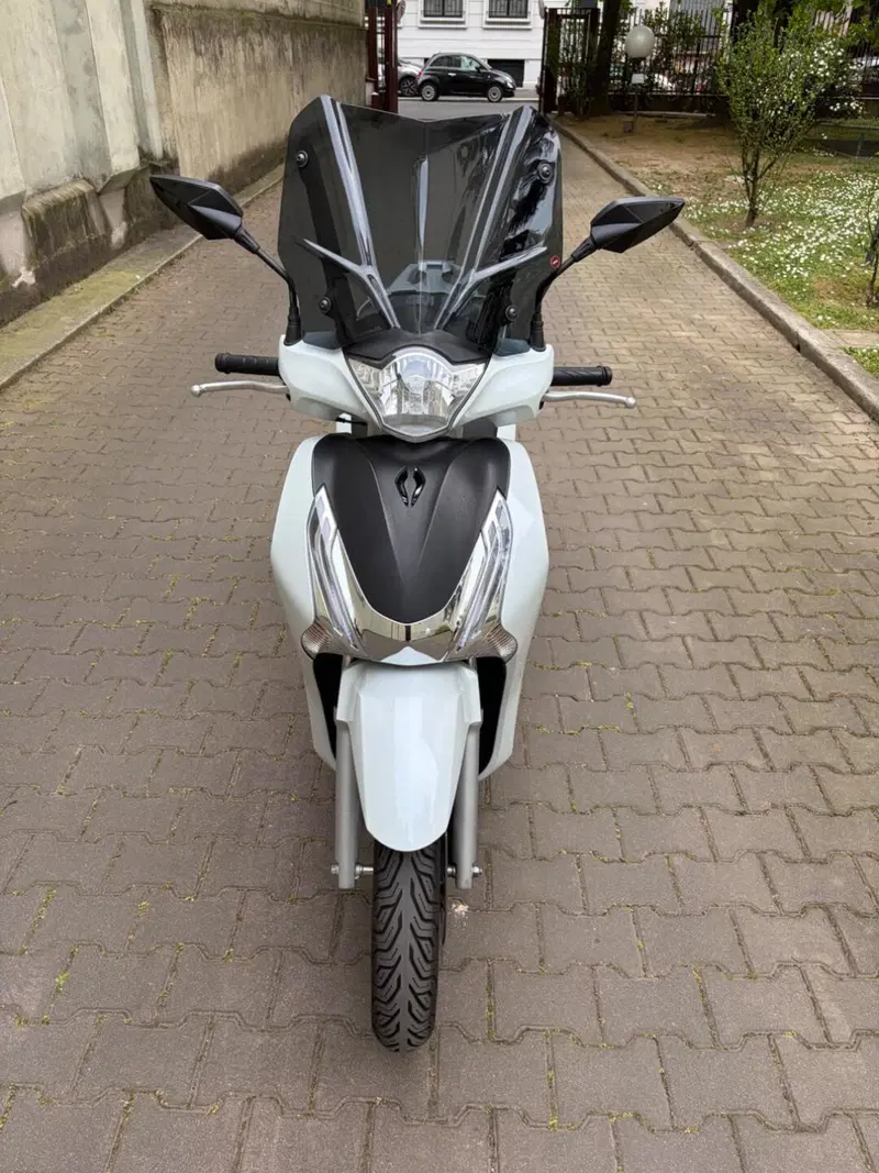 Honda SH 125 i ABS (2013 - 17) (2)