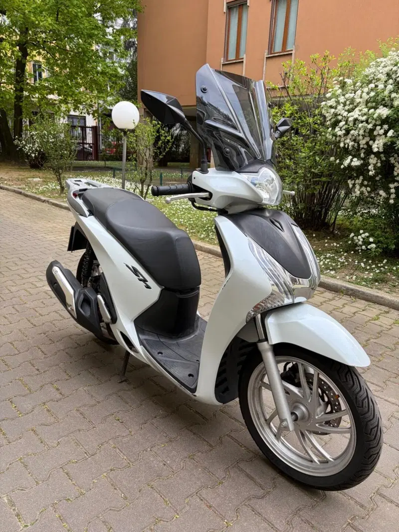 Honda SH 125 i ABS (2013 - 17) (3)