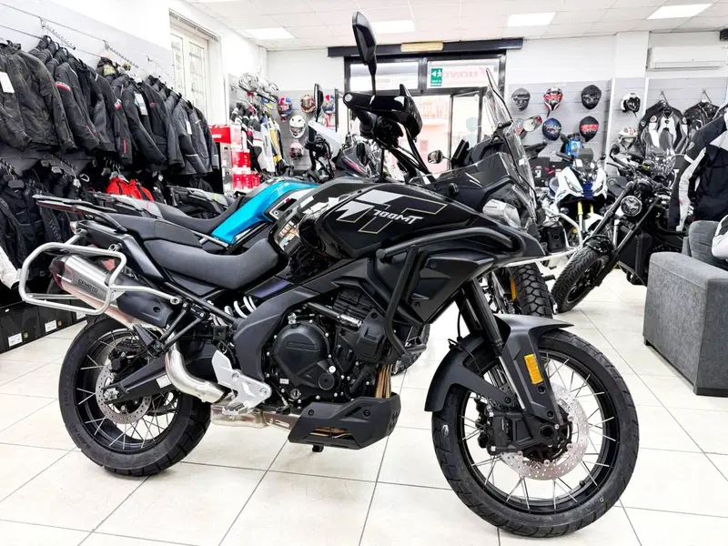 CFMOTO 700MT Adventure (2025 - 26) (2)