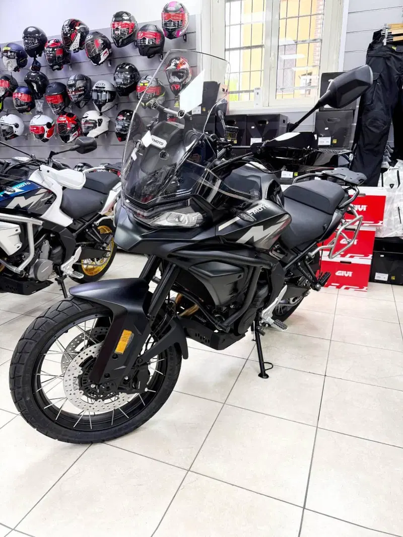 CFMOTO 700MT Adventure (2025 - 26) (7)